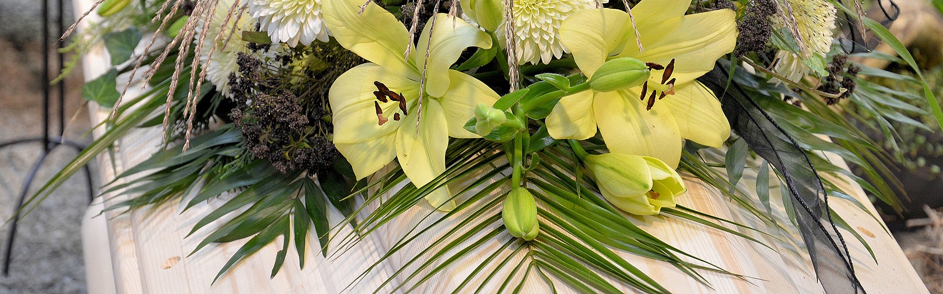 Symbolfoto Blumen Bremkens - Kränze - Gestecke - Trauerflorisitik